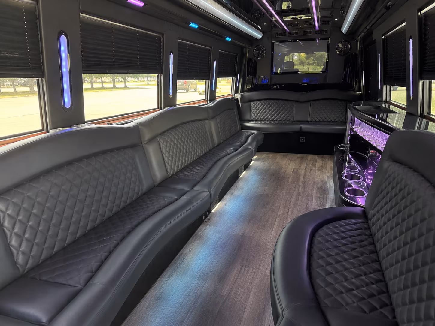 party buses for greeley bar crawls along 8th avenue and downtown
