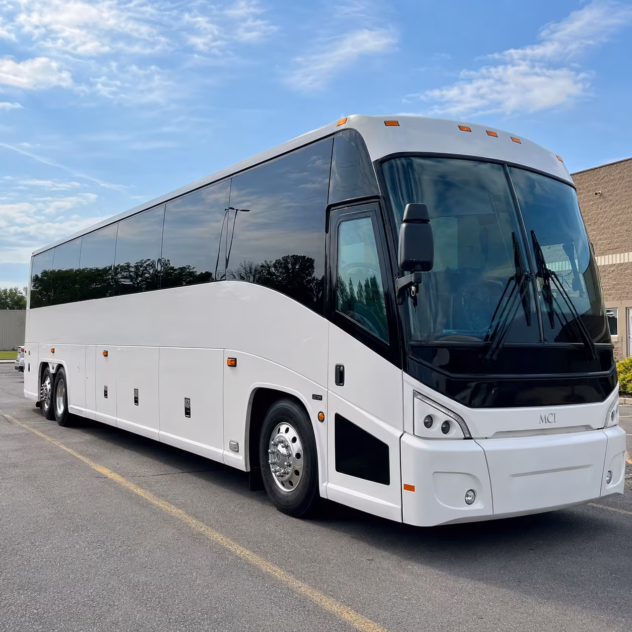 reserve transportation for your next wedding 1