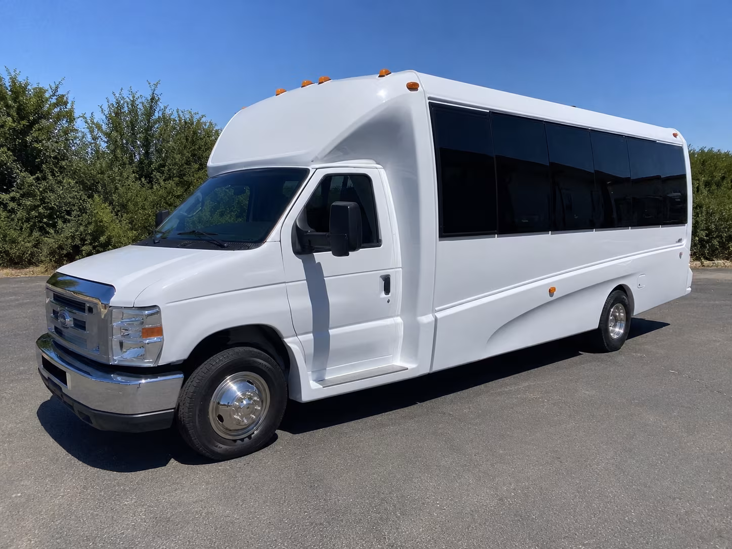sweet 16 and quinceanera party bus rentals in greeley colorado